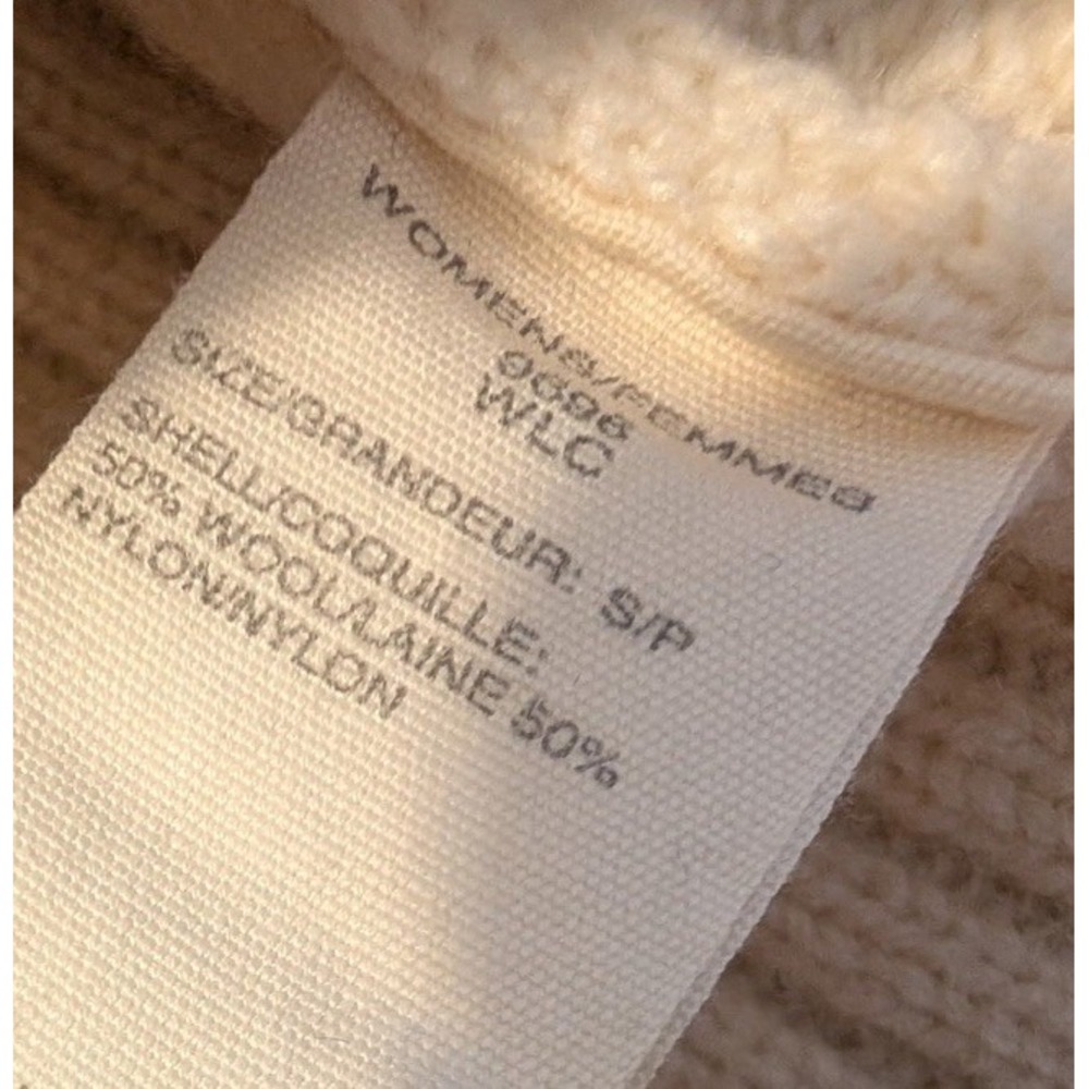 Woolrich Women's small Wool blend Cream Cable Knit Cowl Neck wrap Sweater Vest - Picture 8 of 9